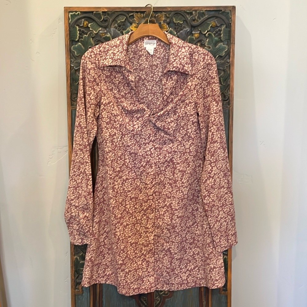 Floral Knotted Long Sleeve Collared Button Up Mini-ish Dress Pink/Cream Size 6